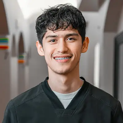 Jorge – Dental Assistant